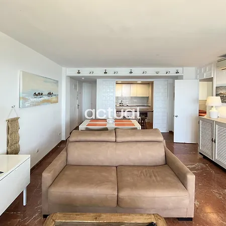 President B6 Apartment Platja d'Aro