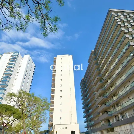 Apartment President B6