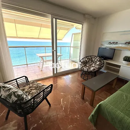President B6 Apartment *