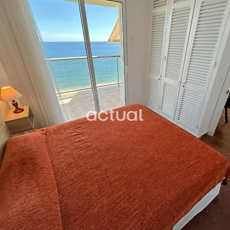 President B6 Apartment