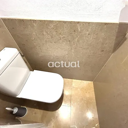 President B6 Apartment