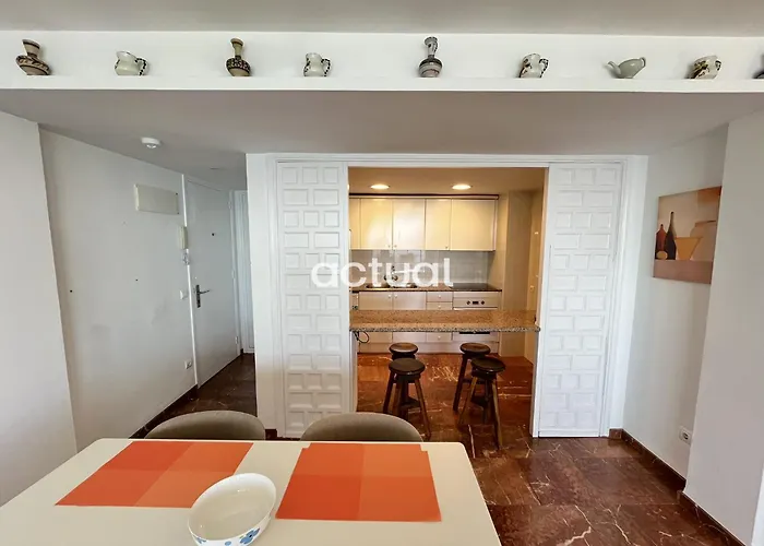 President B6 Apartment *