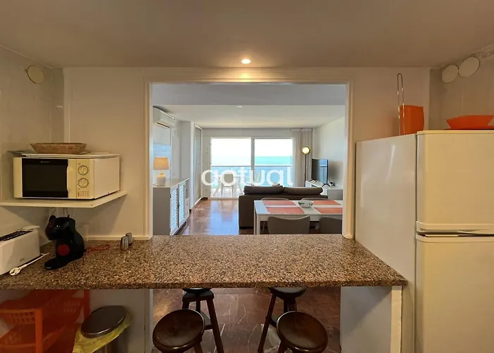 President B6 Apartment